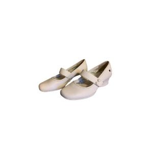 Nurse Mates “Faith” Vintage White Leather Nursing Wedges - Women’s Size 7.5